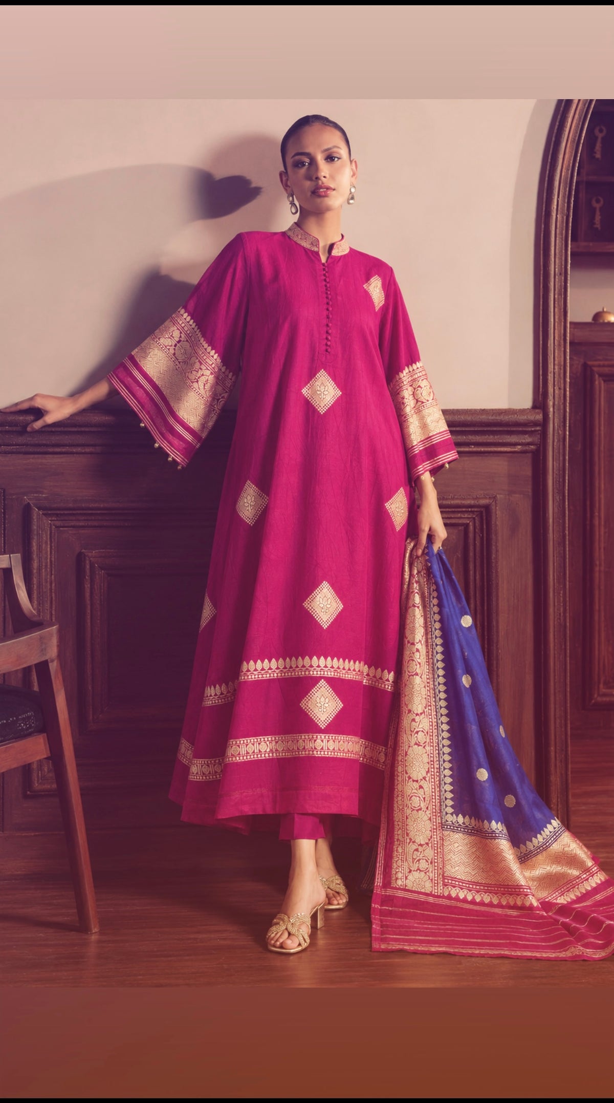 SWARNA👣 Rooted in Royal Khadhi Threads