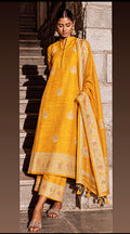 SWARNA Gold on Gold 👣 Rooted in Royal Khadhi Threads
