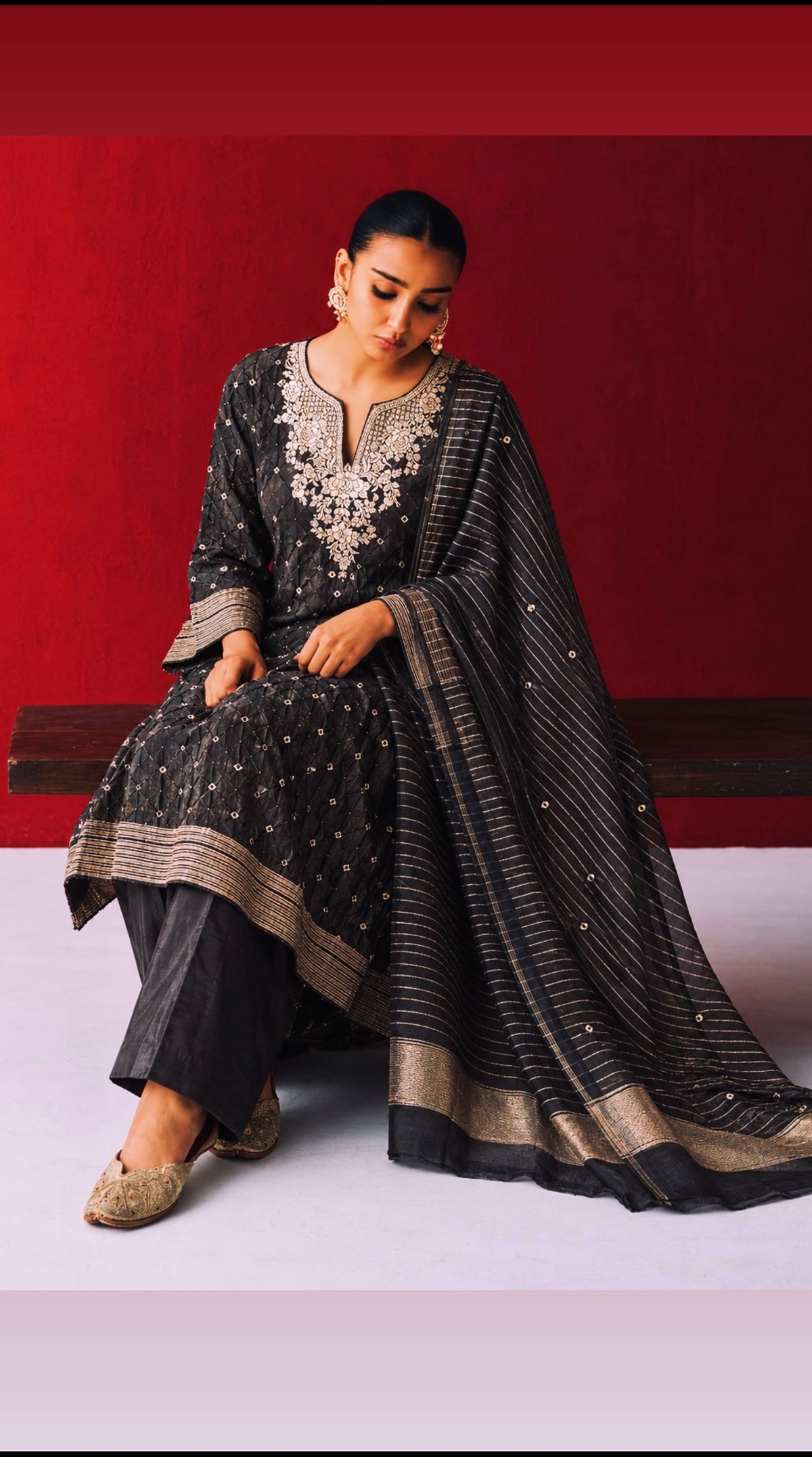 बंधेज | Ｐｕｒｅ Ｓｉｌｋ | Shadow Black🖤