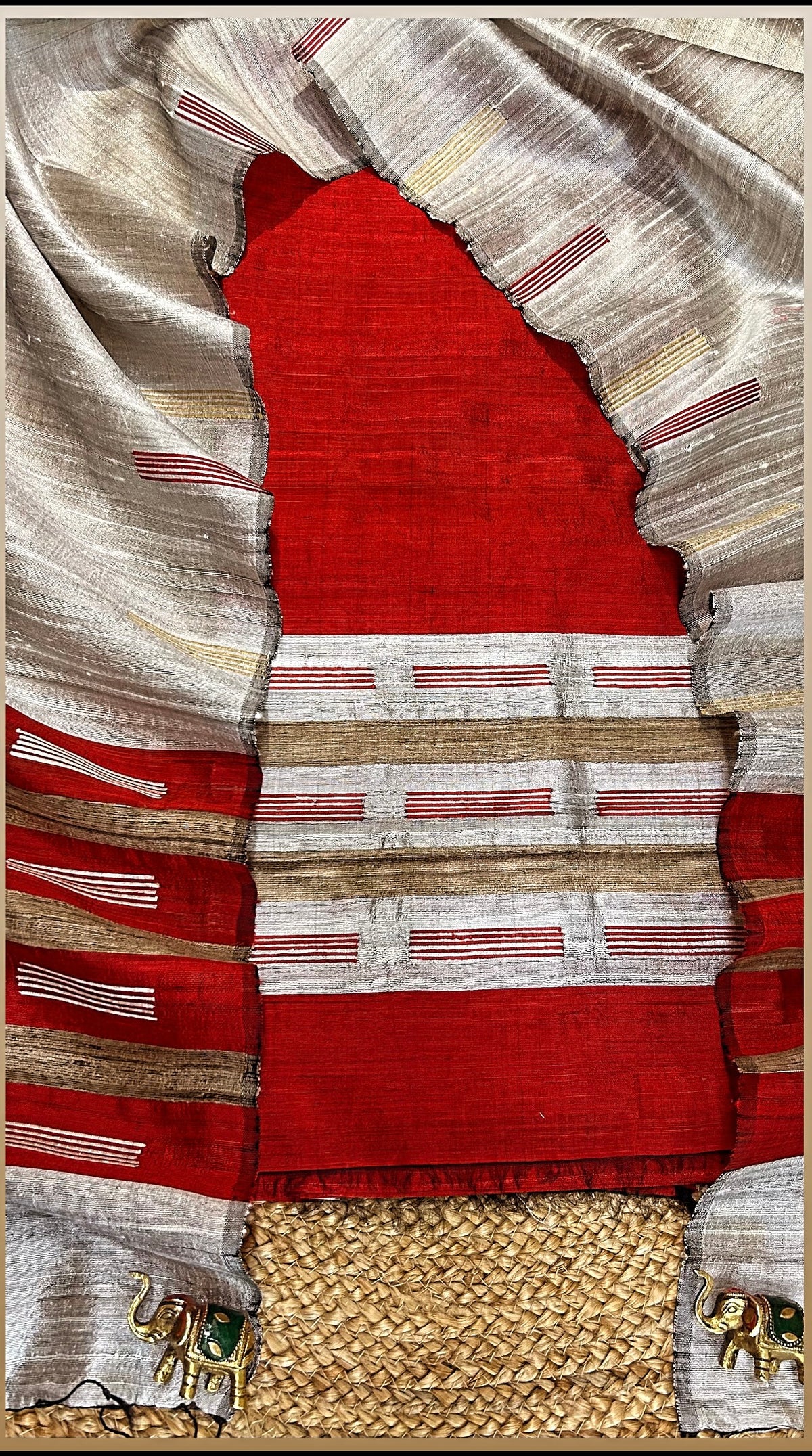 ROOH | Ruby Crimson | Two-Piece Khadhi Ensemble