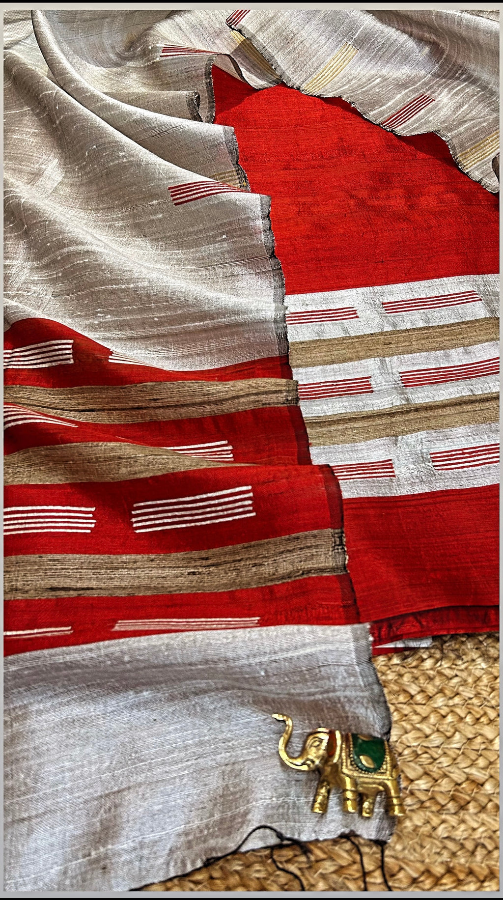 ROOH | Ruby Crimson | Two-Piece Khadhi Ensemble