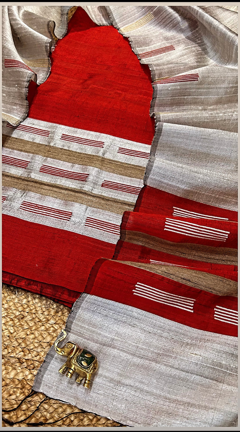 ROOH | Ruby Crimson | Two-Piece Khadhi Ensemble
