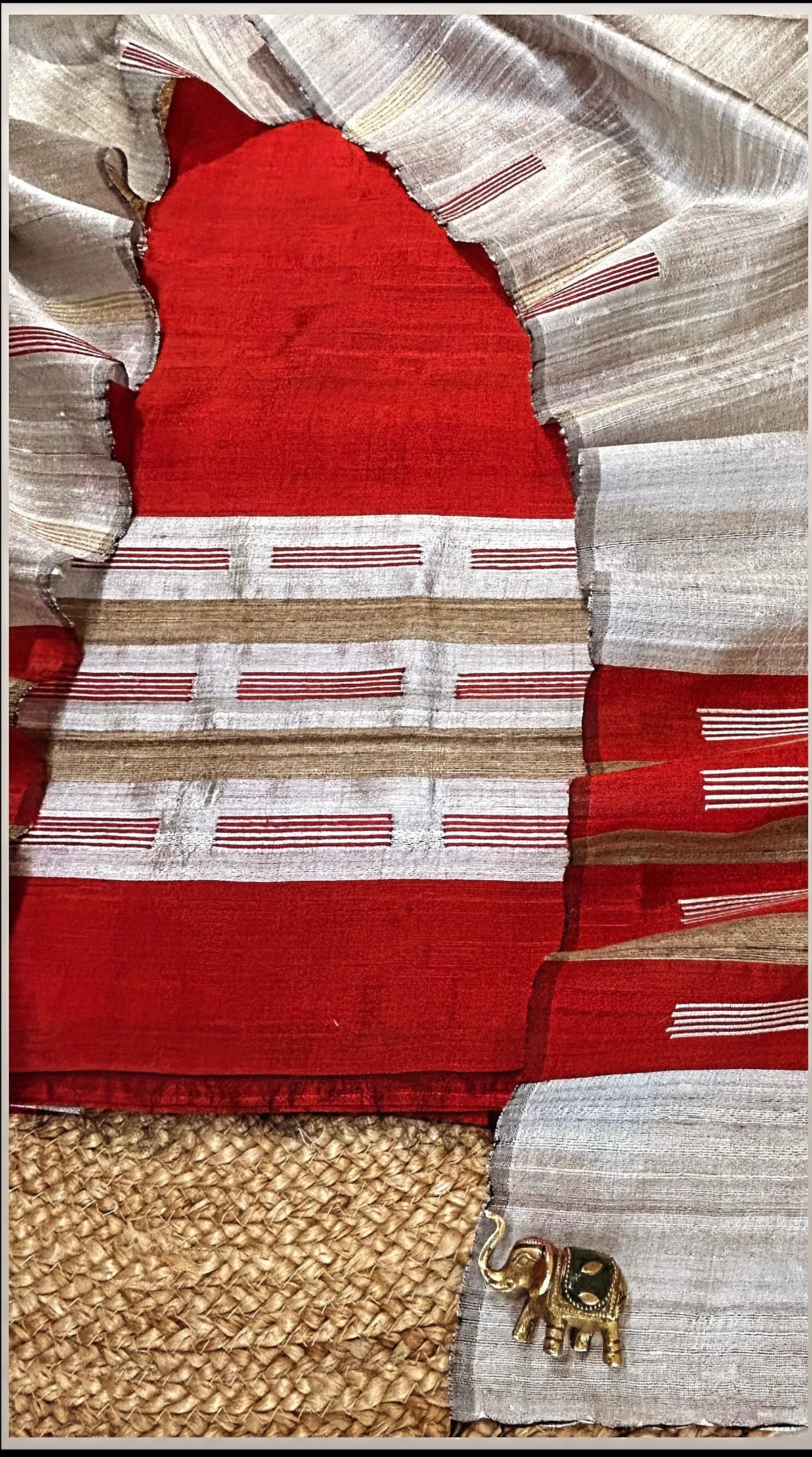 ROOH | Ruby Crimson | Two-Piece Khadhi Ensemble